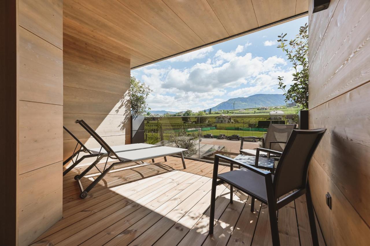 Weinegg Wellviva Resort Appiano Sulla Strada Del Vino Bagian luar foto