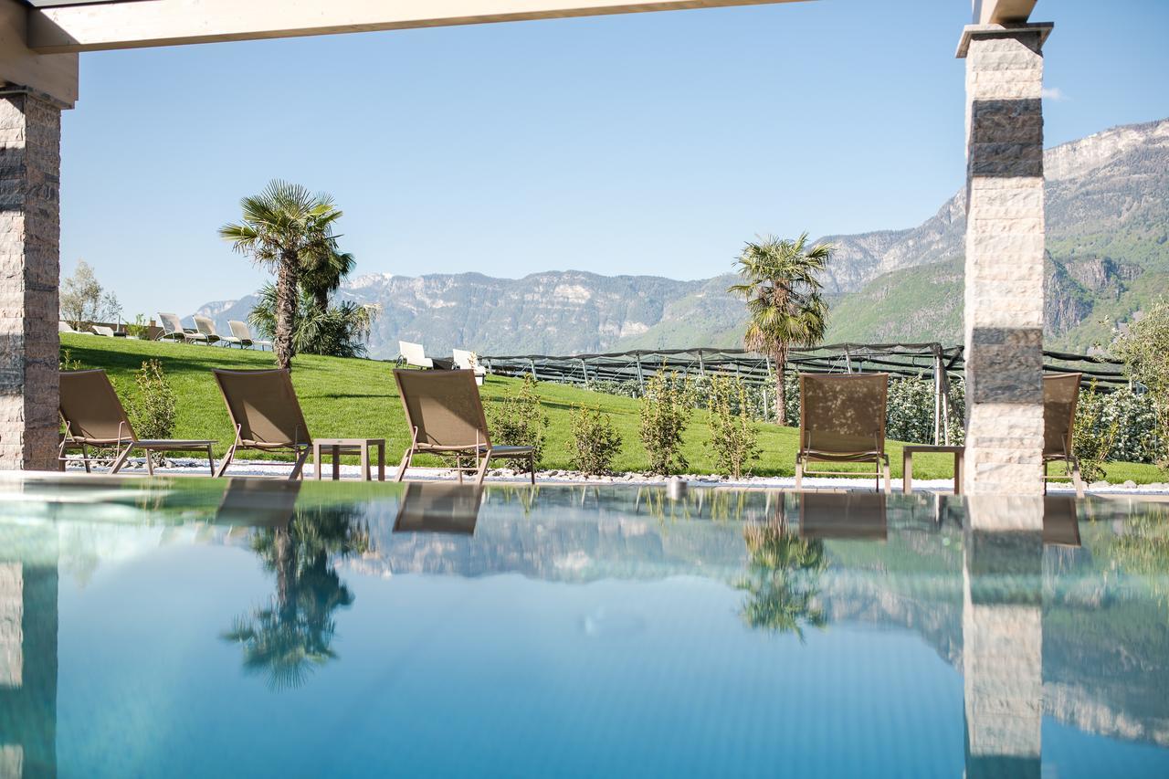 Weinegg Wellviva Resort Appiano Sulla Strada Del Vino Bagian luar foto