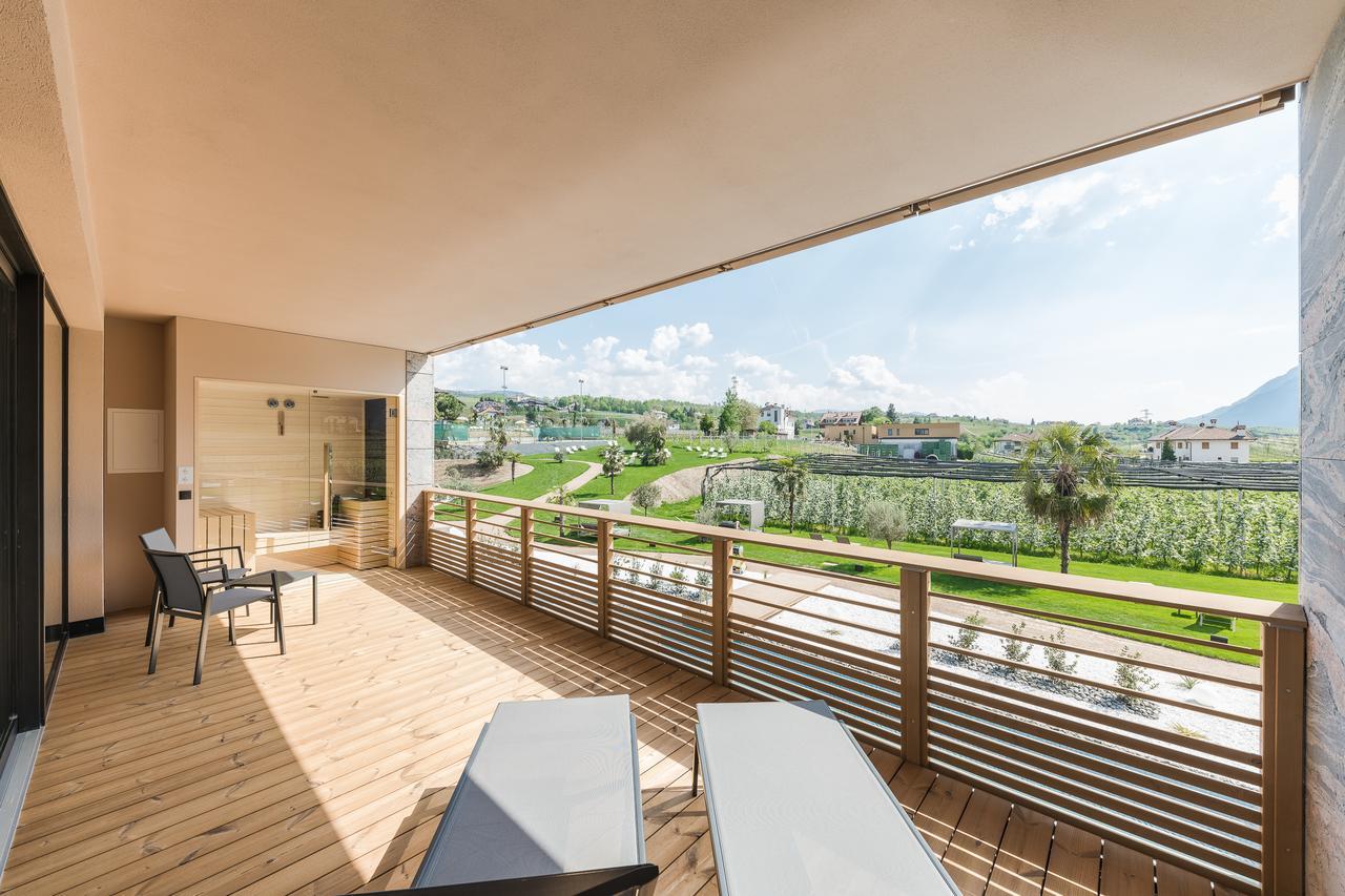Weinegg Wellviva Resort Appiano Sulla Strada Del Vino Bagian luar foto
