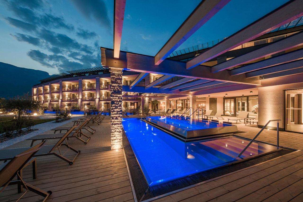 Weinegg Wellviva Resort Appiano Sulla Strada Del Vino Bagian luar foto