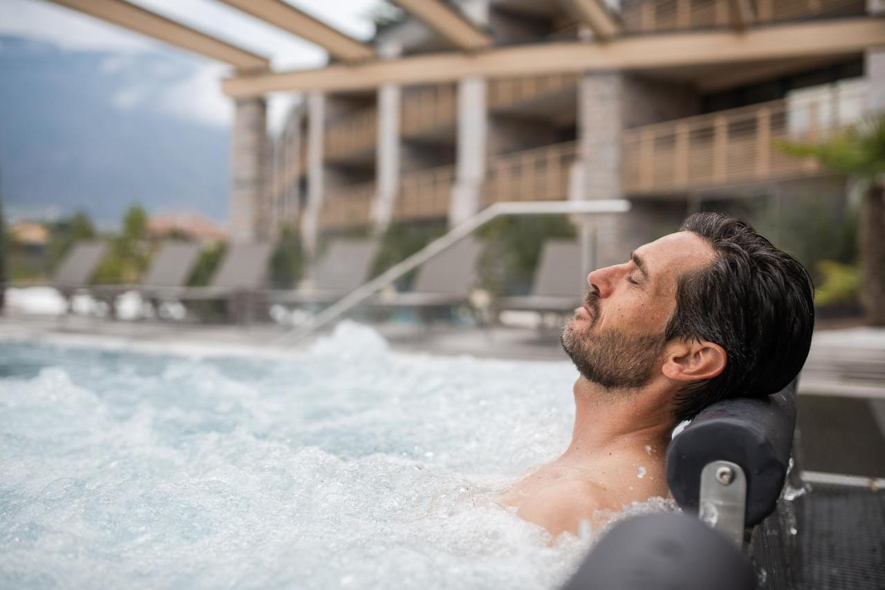 Weinegg Wellviva Resort Appiano Sulla Strada Del Vino Bagian luar foto