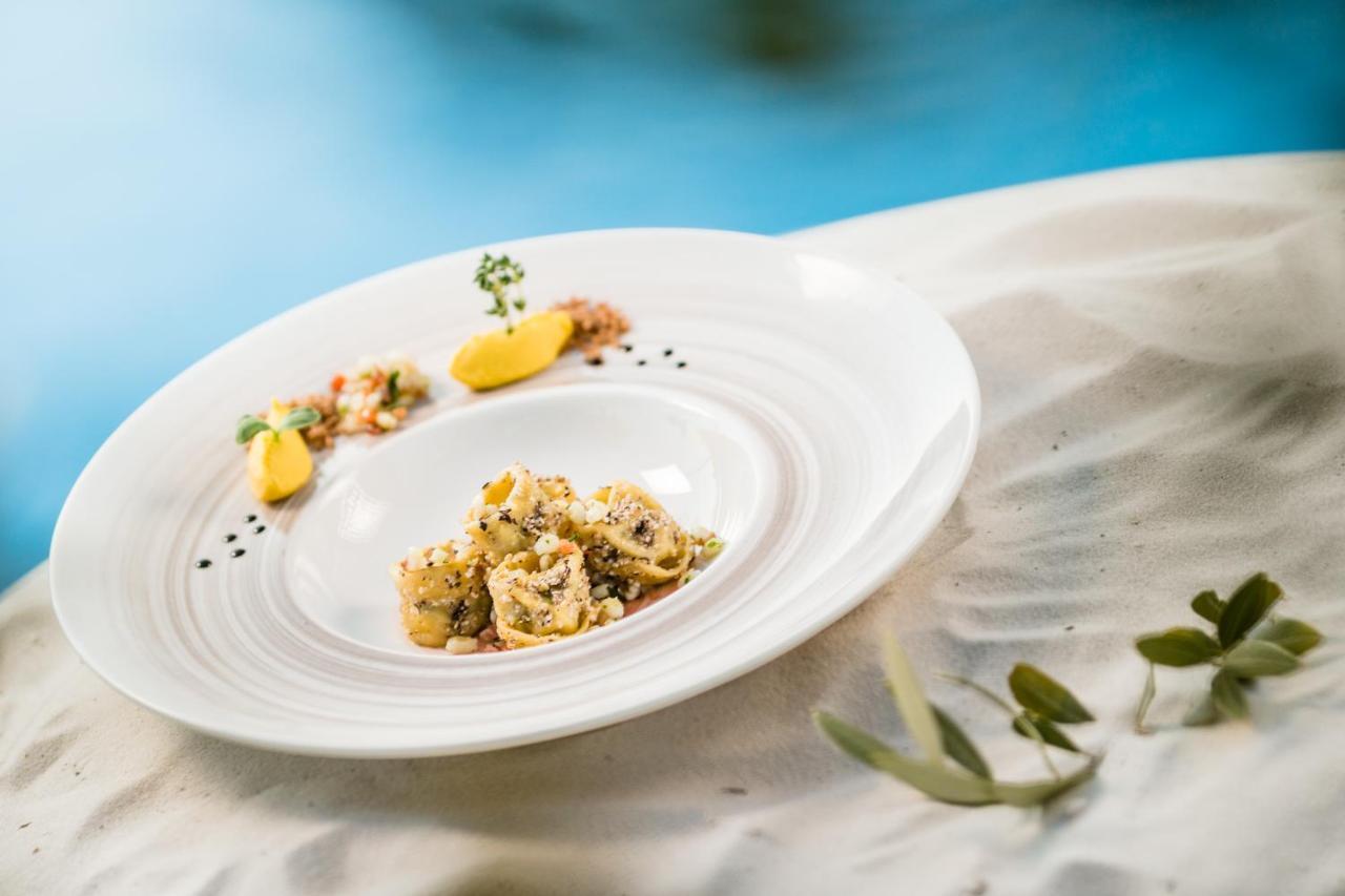 Weinegg Wellviva Resort Appiano Sulla Strada Del Vino Bagian luar foto